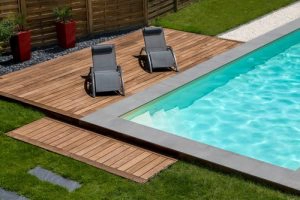 Piscine Terrasse En Bois Exotique Et Transat