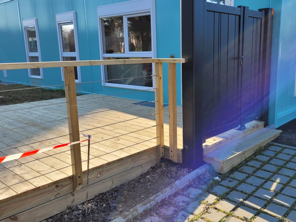 Clôture paysagère en bois et métal à Rennes